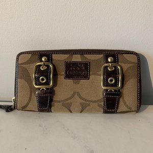 Coach Accordion Wallet